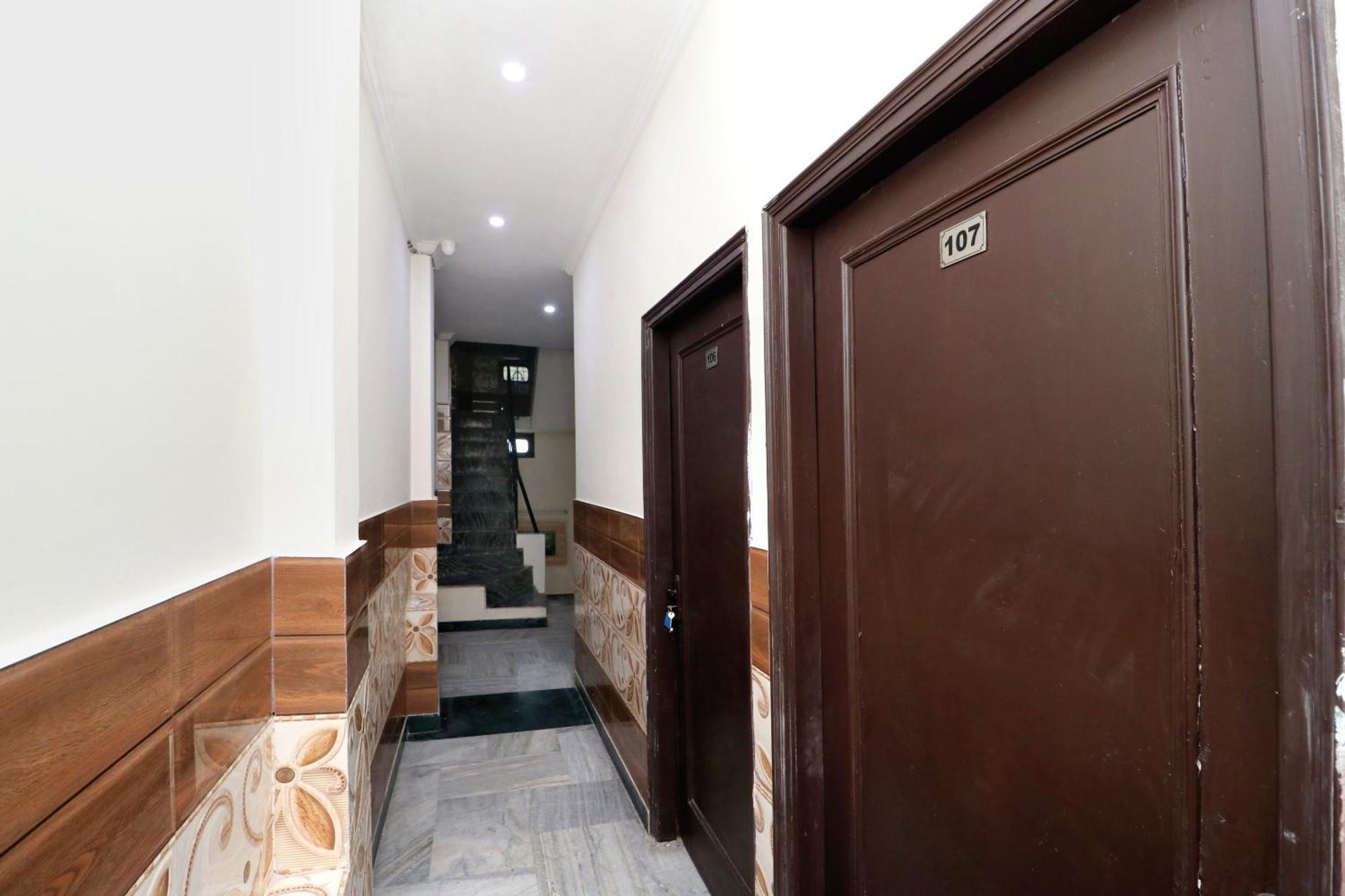 Hotel O Mall Residency Amritsar Exterior photo